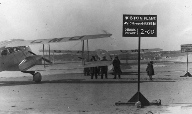 g-acmo and g-acmp dh dragons jersey airways 0751-0047